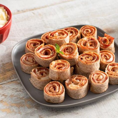 Pizza Roll Tortilla, Pepperoni Pizza Tortilla Pinwheels, Tortilla Pull Apart, Baked Tortilla Roll Ups, Halloween Tortilla Roll Ups, Keto Pizza Roll Ups Tortilla, Pizza Rolls With Tortillas, Low Carb Pizza Rolls With Tortillas, Pizza Pinwheels Tortilla