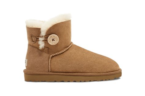 Brown Flat Boots, Boot For Women, Mini Baileys, Classic Ugg Boots, Ugg Mini, Bailey Bow, Uggs Outfit, Womens Ugg Boots, Sheepskin Boots