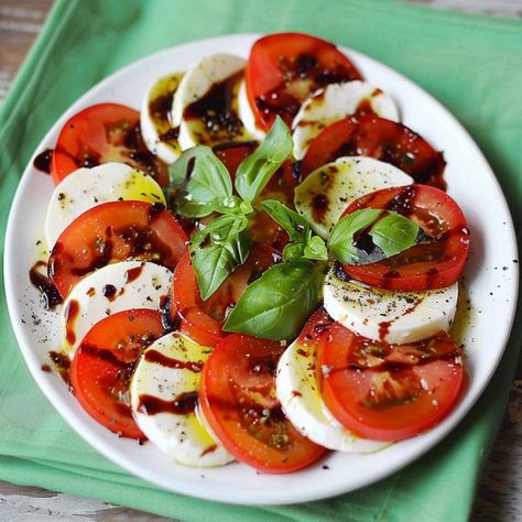 Caprese Salad Dressing, Tomato And Mozzarella Salad, Italian Thanksgiving, Reduced Balsamic Vinegar, Italian Caprese Salad, Mustard Salad, Tomato And Mozzarella, Cheese Alternative, Easy Quick Recipes