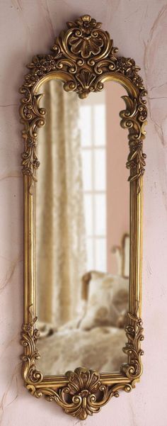 French Country Home Country Style Interiors, French Country Living, French Country Bedrooms, French Country Design, Country Interior, Vintage Mirrors, Country Bedroom, Dressing Mirror, French Cottage