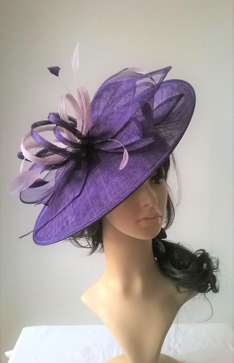 Ivory Fascinator, Style Looks, Fascinator Hats, Other Colors, A Bag, Fascinator, Feathers, Party Themes, Lilac