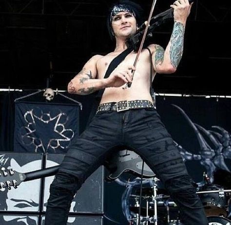 Jinxx from Black Veil Brides Jinxx Bvb, Violin Black, Vail Bride, Andy Sixx, Fashion Trousers, Good Charlotte, Punk Pants, Andy Black, Andy Biersack