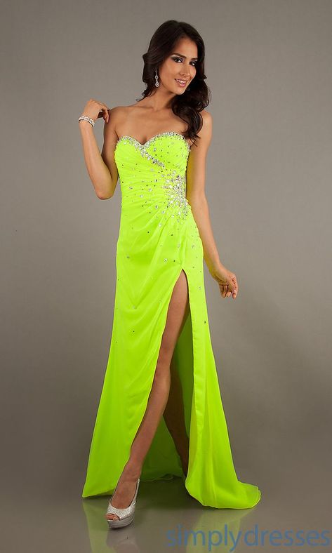 Florescent Yellow things on Pinterest | Neon Yellow, Neon Yellow Dres… Neon Color Dress, Mori Lee Prom Dresses, Neon Yellow Dresses, Yellow Homecoming Dresses, Neon Prom Dresses, Boho Prom, Cocktail Dress Yellow, Outfits Jeans, Neon Dresses