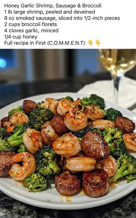 Date Night Dinners For Two, Dinners For Two, Couples Dinner, Night Dinner Recipes, Party Hosting, Date Night Dinners, Dinner For 2, Valentine Dinner, Dinner For Two