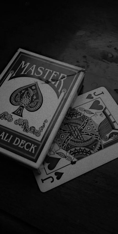 Spade Aesthetic Dark, Dark Cards Aesthetic, Card Game Aesthetic Dark, Cards Aethestic, Aesthetic Deck Of Cards, Cards Aesthetic Dark, Cards Aesthetic Playing, Cards Astethic, Deck Of Cards Aesthetic