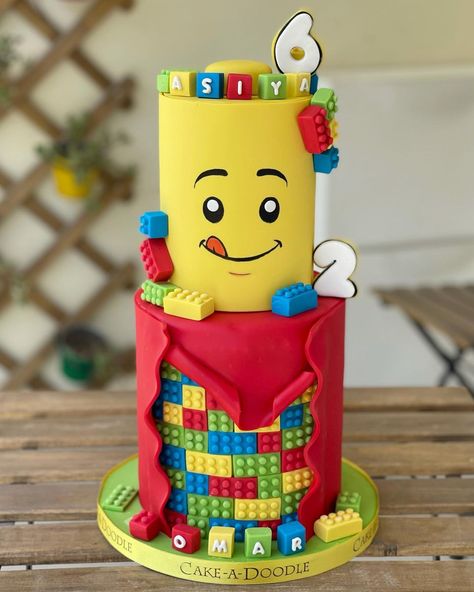 64 creative birthday cakes for kids. | MÉLÒDÝ JACÒB Bon Voyage Cake, Cakes For Kids, Lego Birthday Cake, Blue Birthday Cakes, Fondant Cake Designs, Minnie Cake, Boy Birthday Party Themes, Lego Cake, Lego Birthday Party