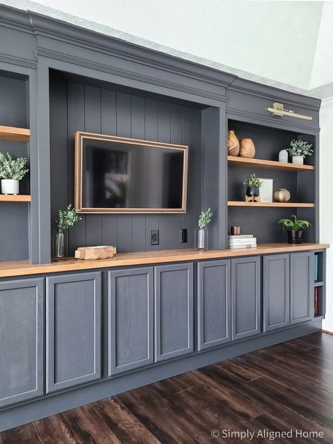 Built In Shelves Living Room With Tv Diy, Diy Built In Entertainment Center, Tv Built In Wall Unit, Built Ins With Tv, Tv Center, Built In Entertainment Center, Серая Кухня, Office Built Ins, Built In Shelves Living Room