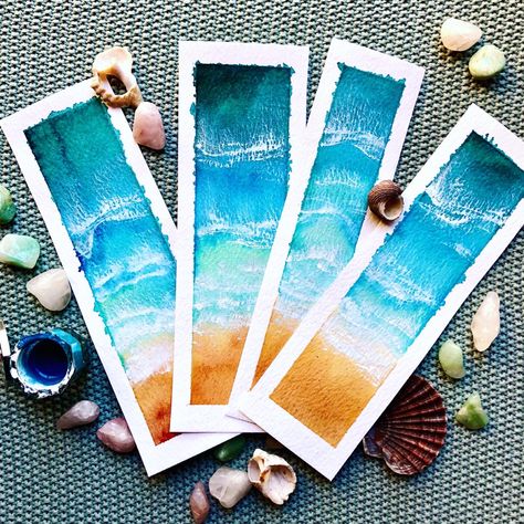 Quick Bookmark Ideas, Beach Bookmark Watercolor, Watercolour Beach Painting, Watercolour Person, Watercolour Bookmark Ideas, Beach Bookmark, Watercolour Beach, Watercolour Bookmarks, Watercolor Jewelry