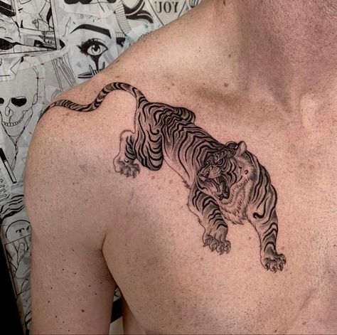 @ smick_tattooer on IG #tiger #japanesetattoodesign #blackandgreytattoo #tattooideas Ab Tattoo, Collarbone Tattoo, Occult Tattoo, Lion Head Tattoos, Back Piece Tattoo, Thai Tattoo, Red Ink Tattoos, Tattoo Style Drawings, Dark Art Tattoo