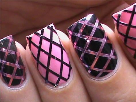 Striping tape nail art tutorial for beginners easy how to do nail ... Diy Red Nails, Fishnet Nails, Tape Nail Designs, Stripe Nail Art Designs, Tape Nail Art, Nail Art Diy Easy, Nail Art Stripes, Nail Designs Tutorial, Nail Tape