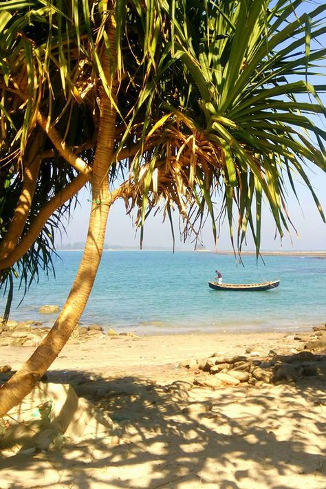 The southern end of Bangladesh, Travel to Chhera Island (Chera Dwip) Saint Martin Island, Bangladesh Travel, Travel Videos, Travel Board, Saint Martin, Range Rover, Vision Board, Range, Travel