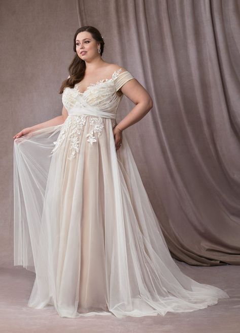 Gold Wedding Dress Plus Size, Wedding Dresses Diamonds, Wedding Dress Plus Size, Train Dress, Wedding Dresses Plus Size, A Line Gown, Perfect Wedding Dress, Plus Size Wedding, Bride Dresses