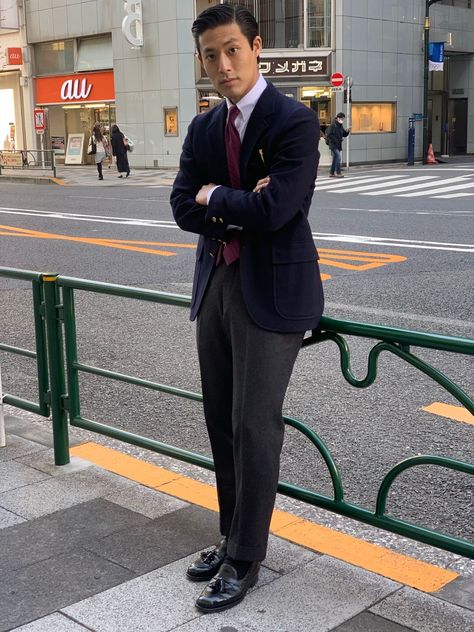 Japanese Suit Style, Asian Suit Men, Vintage Suits For Men, Americana Fashion Men, Japanese Suit, Asian Suits, Japanese Minimalist Fashion, Mens Wardrobe Essentials, Tweed Men