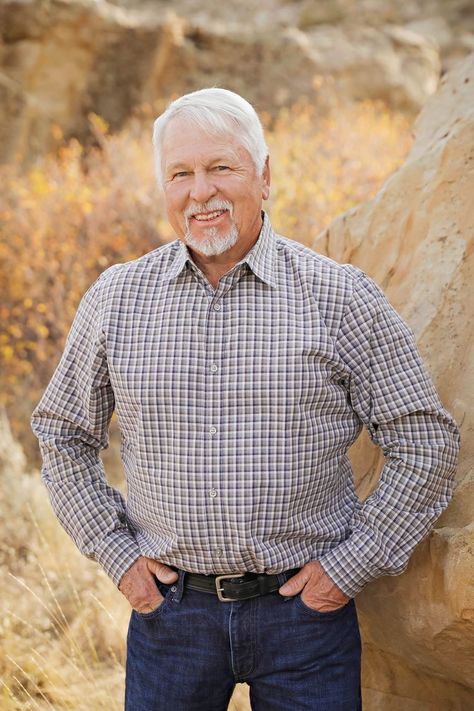 Grass Bushes, Male Headshots, Headshot Poses, Billings Montana, Older Man, Man Portrait, Billings Mt, Montana Wedding, Fall Family Photos