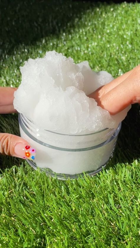 Satisfying Slime Videos! (@slimevidsonly) posted on Instagram • May 21, 2022 at 4:14pm UTC Spring Play Dough, Best Fluffy Slime Recipe, Squishy Videos, Satisfying Slime Videos, Fluffy Slime Recipe, Making Fluffy Slime, Pretty Slime, Leaf Case, Playing With Slime