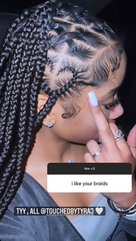 Hairstyles Fake Hair Braids, Hairstyles Fake Hair, Fake Hair Braids, Braided Hairdo, Cute Curly Hairstyles, Box Braids Hairstyles For Black Women, Cute Braided Hairstyles, Beauty Hairstyles, Braids Hairstyles Pictures