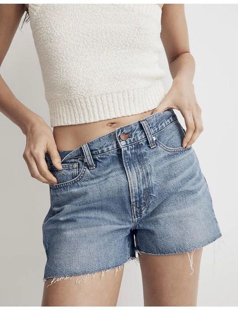 Long Denim Shorts, Pink Denim Shorts, Curvy Shorts, High Rise Denim Jeans, Mom Jeans Shorts, High Rise Denim Shorts, Denim Cutoffs, Jeans For Short Women, Blue Denim Shorts