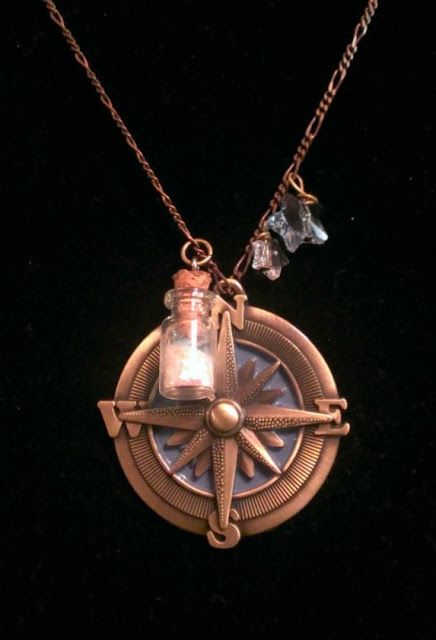 Faith, trust, and pixie dust!... Neverland/Peter and the Starcatcher inspired necklace Peter Pan Necklace, Peter Pan Neverland, Second Star To The Right, Peter And The Starcatcher, Hot Necklaces, A Compass, Disney Jewelry, Pixie Dust, Disney Style