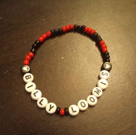 BILLY LOOMIS | Scream | Ghostface Beaded Bracelet Scream Bracelet Ideas, Tvd Bracelet Ideas, Ghostface Bracelet, Horror Bracelet Ideas, Cool Bead Bracelet Ideas, Kandi Bracelet Patterns Templates, Scream Bracelet, Horror Bracelet, Beaded Bracelet Ideas