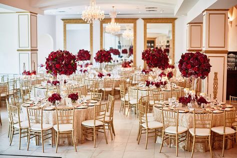 Wine Red And White Wedding, Red Wine Wedding Theme, White Wedding Color Schemes, Wine Wedding Theme, Red Wine Wedding, Ivory Wedding Decor, Gold And Burgundy Wedding, Wine Red Wedding, Red And White Wedding