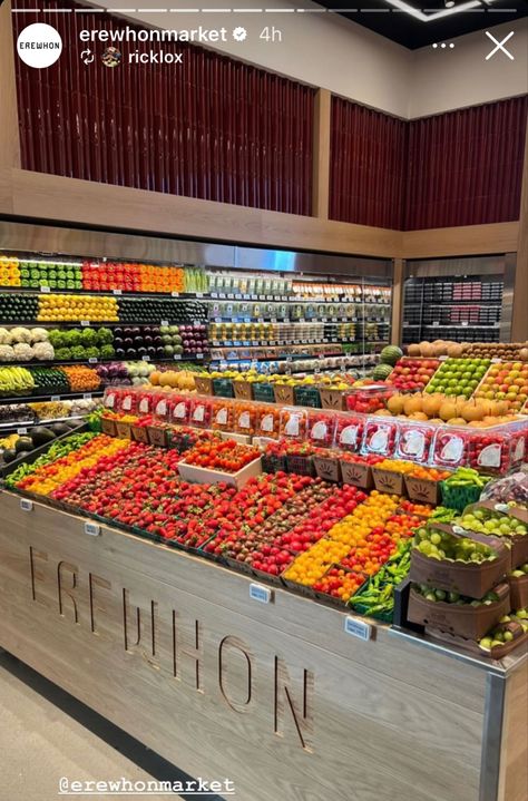 Restaurant Layout, Produce Displays, Bakery Design Interior, Organic Groceries, Health Food Store, Grocery Foods, Food Insecurity, Bakery Design, Farm Kitchen