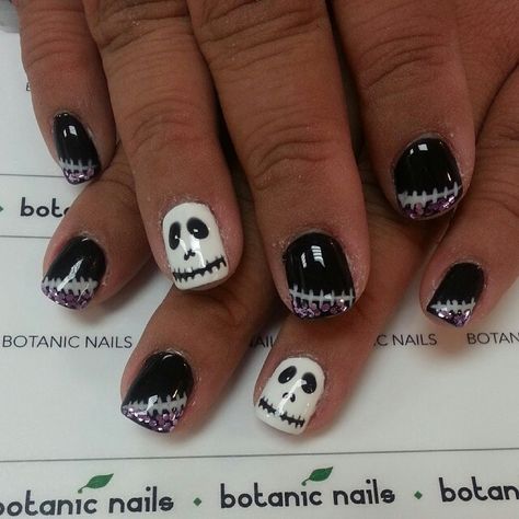 :-) Jack Skellington Nails, French Acrylic Nails, 3d Nail Art, 3d Nails, French Manicure, Nail Trends, Nail Artist, Halloween Nails, Fashion Nails