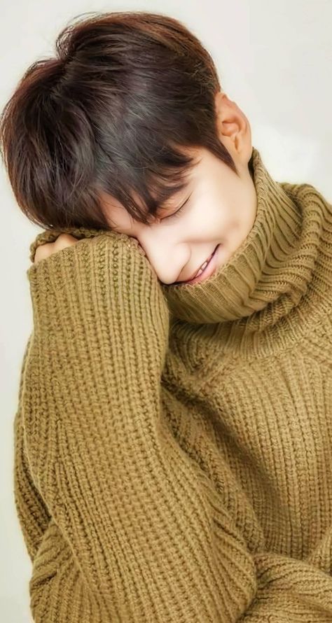 Lee Min Ho Birthday, Lee Min Ho Boys Over Flowers, Lee Min Ho Wallpaper Iphone, Lee Min Ho Pics, Lee Min Ho Smile, Lee Min Ho Kdrama, Whatsapp Logo, Korean Male Actors, Lee Min Ho Photos