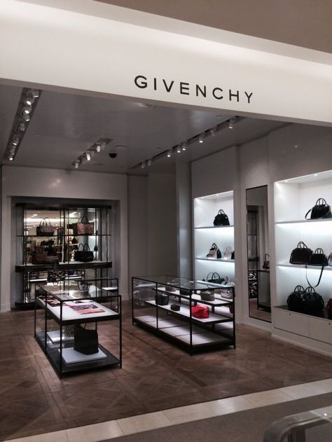 Givenchy Store, French Ethereal, Versace Store, Shop Fronts, Shop Window Design, Shop Interior, Luxury Store, New Wall, Luxury Shop