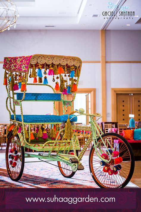 Rickshaw Photobooth, Garba Decor, Punjabi Wedding Decor, Garba Night, Sangeet Decor, Ladies Sangeet, Mehendi Decor Ideas, Wedding Stage Backdrop, Mehndi Decor