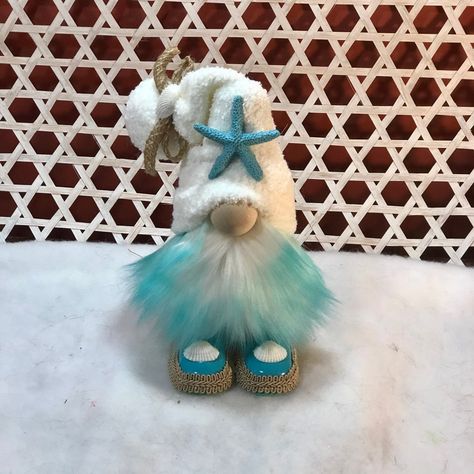 Beach Gnomes, Beach Gnome, Brown Beard, Swedish Tomte, Blue Starfish, Girl Gnome, Nordic Gnomes, Gnomes Diy, Scandinavian Gnomes