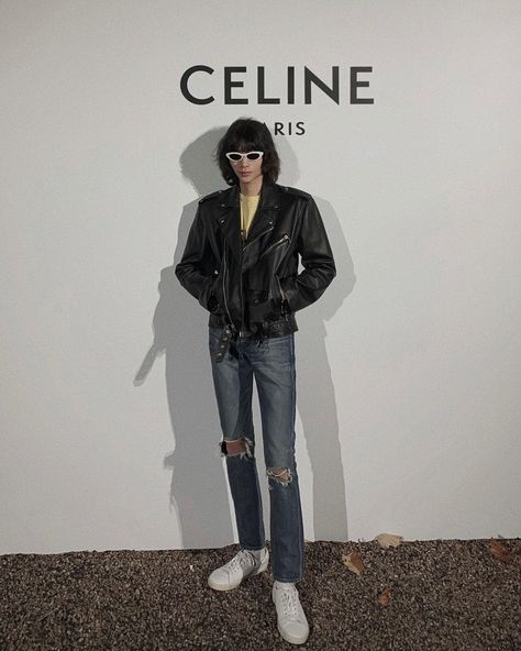 Boyfriend Inspiration, Rock Star Outfit, Grunge Chic, Fits Ideas, Hedi Slimane, Standing Poses, Androgynous Fashion, Stylish Mens Outfits, Crop Top Outfits