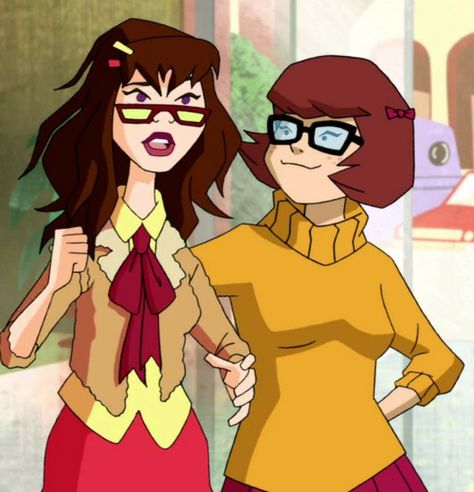 Velma x Marcy💘 Hot Dog Water, Scooby Doo Memes, Velma Scooby Doo, Scooby Doo Pictures, Scooby Doo Mystery Inc, Scooby Doo Images, Mystery Incorporated, Scooby Doo Mystery Incorporated, Scooby Dooby Doo