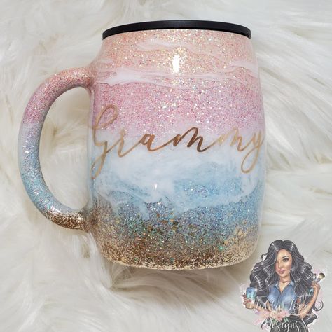 Sunset Beach Tumbler, Tumbler Inspiration, Epoxy Cups, Pastel Sunset, Epoxy Tumbler, Resin Tumblers, Glitter Tumbler Cups, Tumbler Cups Diy, Cruise Shirt