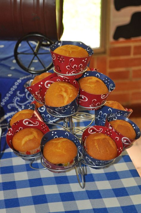 Cupcakes mini fiesta vaquera Little Cowboy, Farm Party, Rodeo, Quick Saves