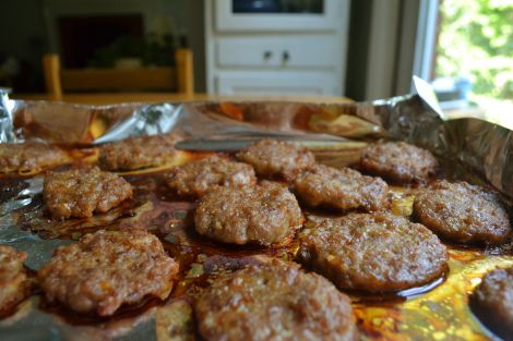 Baking sausage patties in the oven...these were delicious, easy, and no mess! Sausage Patties In The Oven, Sausage Ideas, Bake Sausage In Oven, Breakfast Sausage Patties, Dear Boys, Sausage Patties, Sausage Bake, Wakey Wakey, Sausage Patty