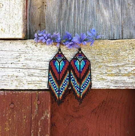 Southwestern Earrings, Seed Beads Earrings, Beadwork Earrings, Beaded Art, Native American Crafts, Diy Jewlery, Multicolor Earrings, Beads Earrings, Long Beaded Necklace