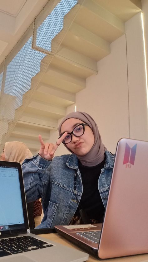 #ootd #jeansjacket #inner #pasmina #choco #ring #black #cafe #nugas #kacamata #outfit Story Ig, Jeans Jacket, Ring Black, Spectacles, Jean Jacket, Ootd, Cafe, Ring, Black