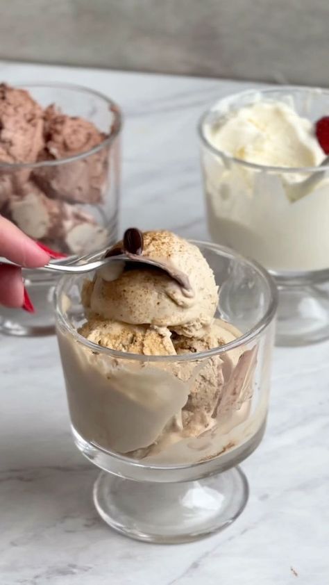 Make Ice Cream At Home, Yummy Dessert Recipes, Mini Fridge Stand, Churn Ice Cream, Ice Cream At Home, No Churn Ice Cream, Yummy Dessert, Coffee Ice Cream, Make Ice Cream