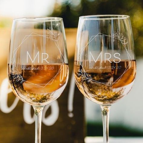 Mr and Mrs wine cups | Unique Wedding Gifts for the Modern Couple | Impress the Newlyweds With These Chic Custom Present Ideas That Are Not In Their Registry - Belle The Magazine Engraved Wine Glasses, Unique Bridal Shower Gifts, Etched Wine Glasses, Wedding Wine Glasses, Custom Wine Glass, Custom Wine Glasses, Bridal Garters, Personalized Wine Glasses, Toasting Glasses