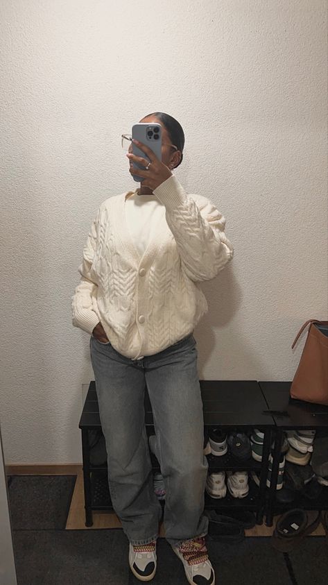 #lanvin #zara #primark Chic Outfits Classy, Mode Zara, Corporate Attire, Outfit Streetwear, Winter Fits, Streetwear Fashion Women, Modest Fashion Outfits, Dope Outfits, Cute Casual Outfits