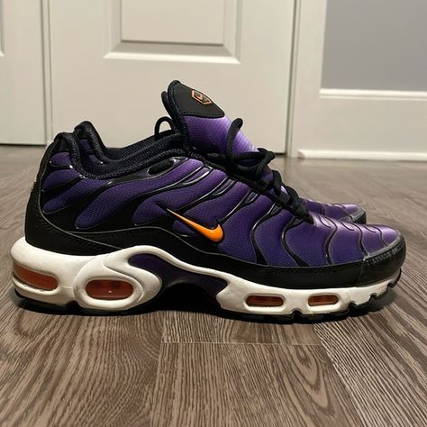 Nike air Max plus og voltage purple 2024 Nike Tn, Purple Girls, Purple Shoes, Nike Air Max Plus, Air Max Plus, Air Max, Nike Air Max, Nike Air, Nike