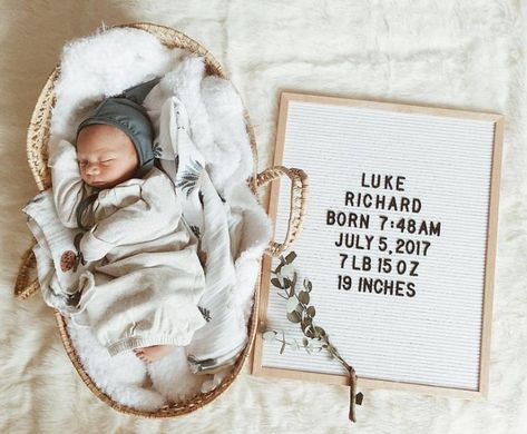 England NT’s coach Gareth Southgate and Captain Harry Kane welcome their first son, Luke Flynn Southgate Kane Newborn Announcement, Birth Announcement Boy, Birth Announcement Girl, Newborn Baby Photos, Foto Baby, Newborn Baby Photography, Baby Born, Newborn Photoshoot, Trendy Baby