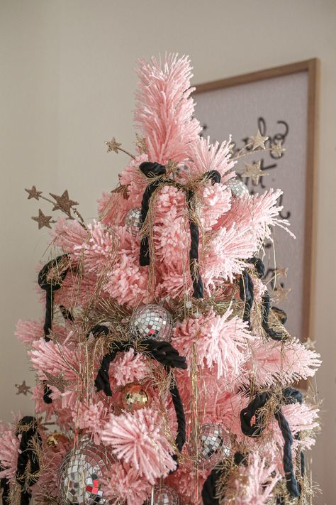 Christmas Decor Disco Balls, Pink And Red Christmas Tree Ideas, Disco Balls Christmas Tree, Pink Tree Decorations Decorating Ideas, Pearl Christmas Tree Decorating Ideas, Disco Cowgirl Christmas Tree, Pink Disco Christmas Tree, Disco Ball Christmas Tree Decoration, Disco Ball Tree Topper