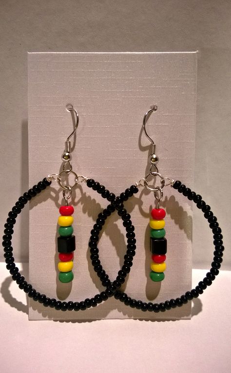 Juneteenth Jewelry Ideas, Diy Christmas Earrings, Rasta Earrings, Diy Crafts Earrings, Hoop Earrings Diy, Diy Wire Earrings, Beaded Earrings Native, Beaded Earrings Diy, Diy Jewelry Unique