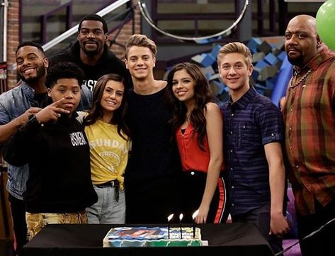 Game Shakers Cast, Nickelodeon Game Shakers, Game Shakers Babe, Babe Carano, Thomas Kuc, Cree Cicchino, Game Shakers, Jace Norman, Henry Danger