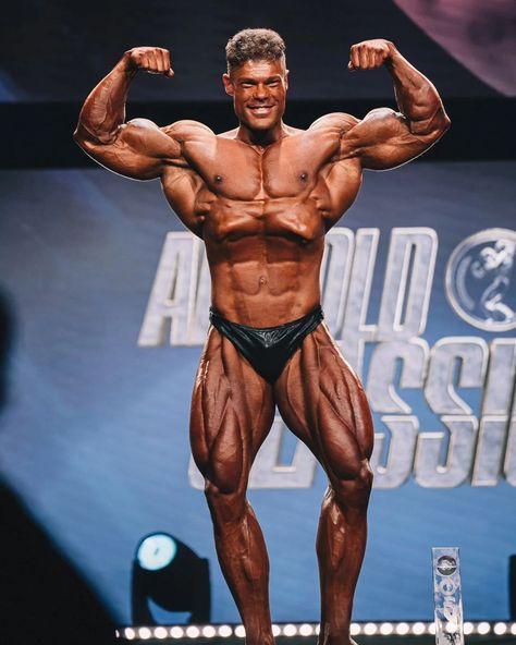 Wesley Vissers Arnold Classic Bodybuilder Wallpaper, Classic Physique Bodybuilding, Golden Era Bodybuilding, Classic Physique, Body Build, Arnold Classic, Body Building Men, Mr Olympia, Gym Stuff