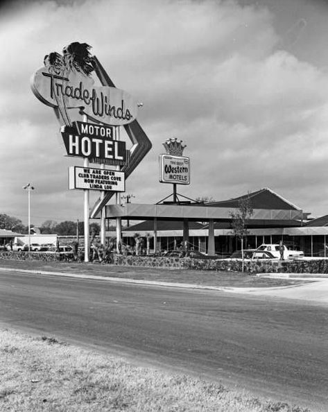 Sapulpa Oklahoma, Oklahoma Attractions, Tulsa Time, Eerie Places, Oklahoma History, Green Country, Wonder Years, Tulsa Oklahoma, Old Signs