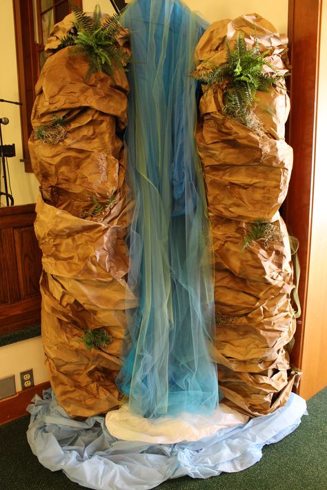 DIY Waterfall for Shipwrecked VBS Safari Vbs, Backyard Waterfall, Diy Waterfall, Jungle Decorations, Vbs Themes, Vbs 2024, Vbs Crafts, Air Terjun, Pool Noodles