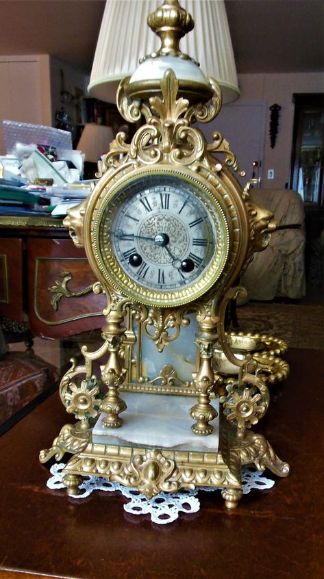 Antique French Japy Freres 1867 Medal Ormolu Bronze Dore Mantle Clock Museum Pc Antique Mantle Clock, French Clock, Mantle Clock, Mantel Clocks, Antique Clocks, Tick Tock, Dream Bathrooms, Timey Wimey Stuff, Collectable Items