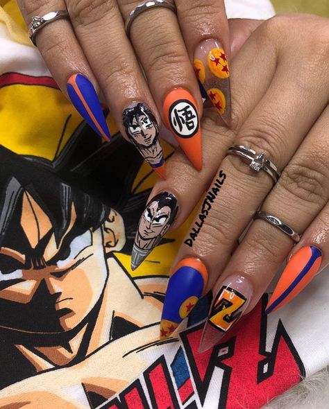 DallasJnails💅🏿 on Instagram: “Coming with the 🔥🔥🔥DRAGONBALL Z vibez for my boo @beautydoll_mua 💥🤘🏾 all handpainted! ‭ #dallasjnails #nailart #southbeachnails…” Nails Dragon, Dbz Fanart, J Nails, Ball Image, Press Nails, Funky Nail Art, Power Level, Star Crystal, Anime Nails